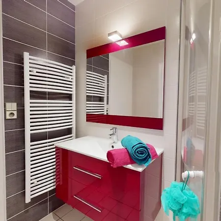 Face Au Port De Gilles Croix De Vie דירה סן-ז'יל-קרואה-דה-וי