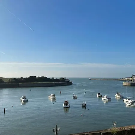 Face Au Port De Gilles Croix De Vie דירה סן-ז'יל-קרואה-דה-וי