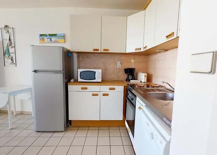 Face Au Port De Gilles Croix De Vie * Saint Gilles Croix de vie